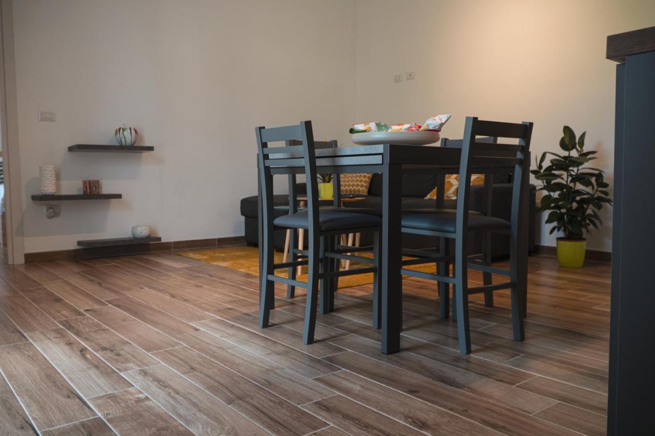 Alessandra'S Apartment サッサリ エクステリア 写真