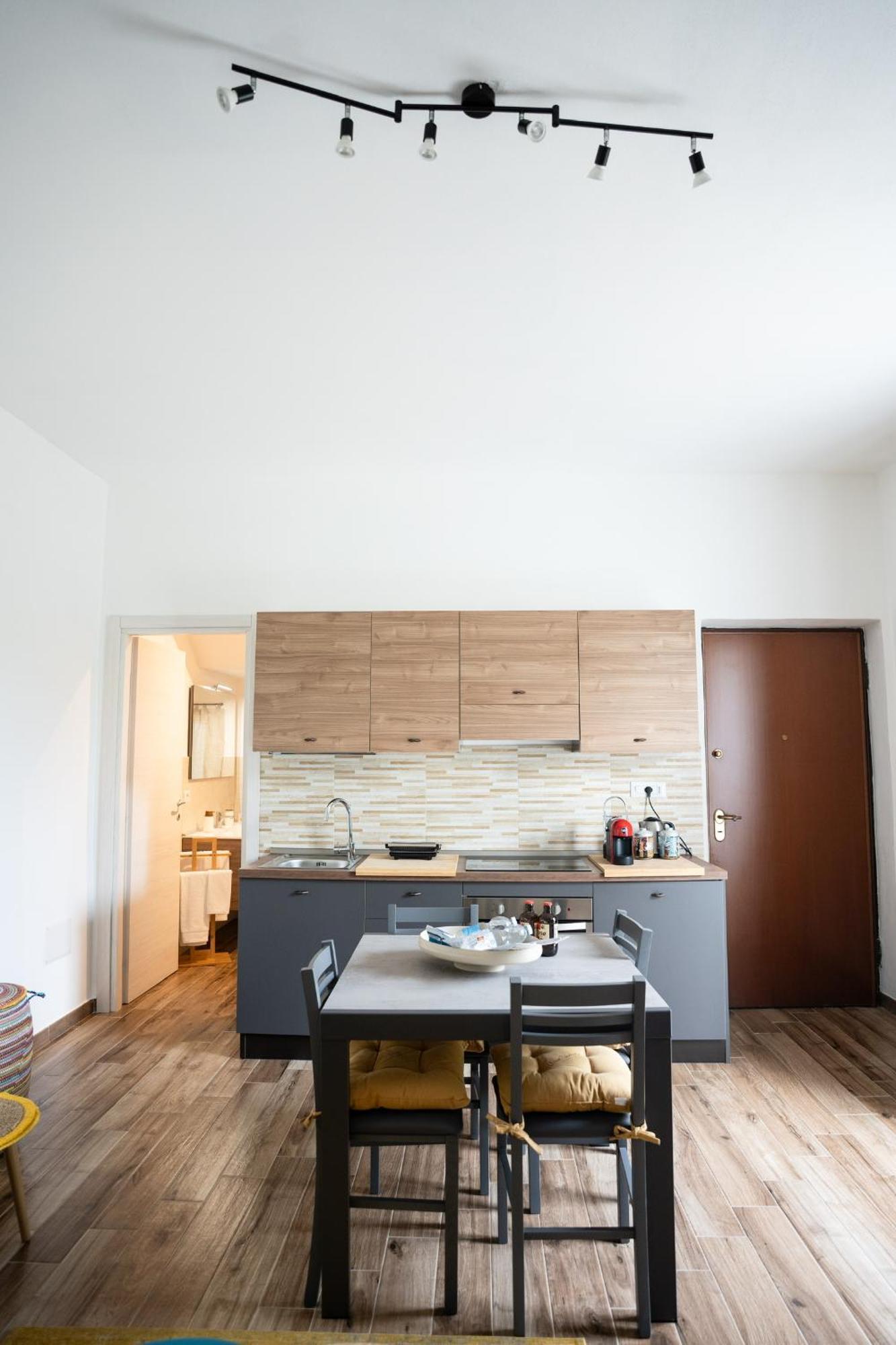 Alessandra'S Apartment サッサリ エクステリア 写真